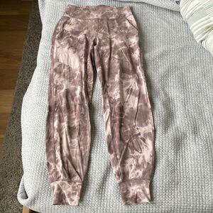 LULULEMON ALIGN HIGH RISE JOGGER